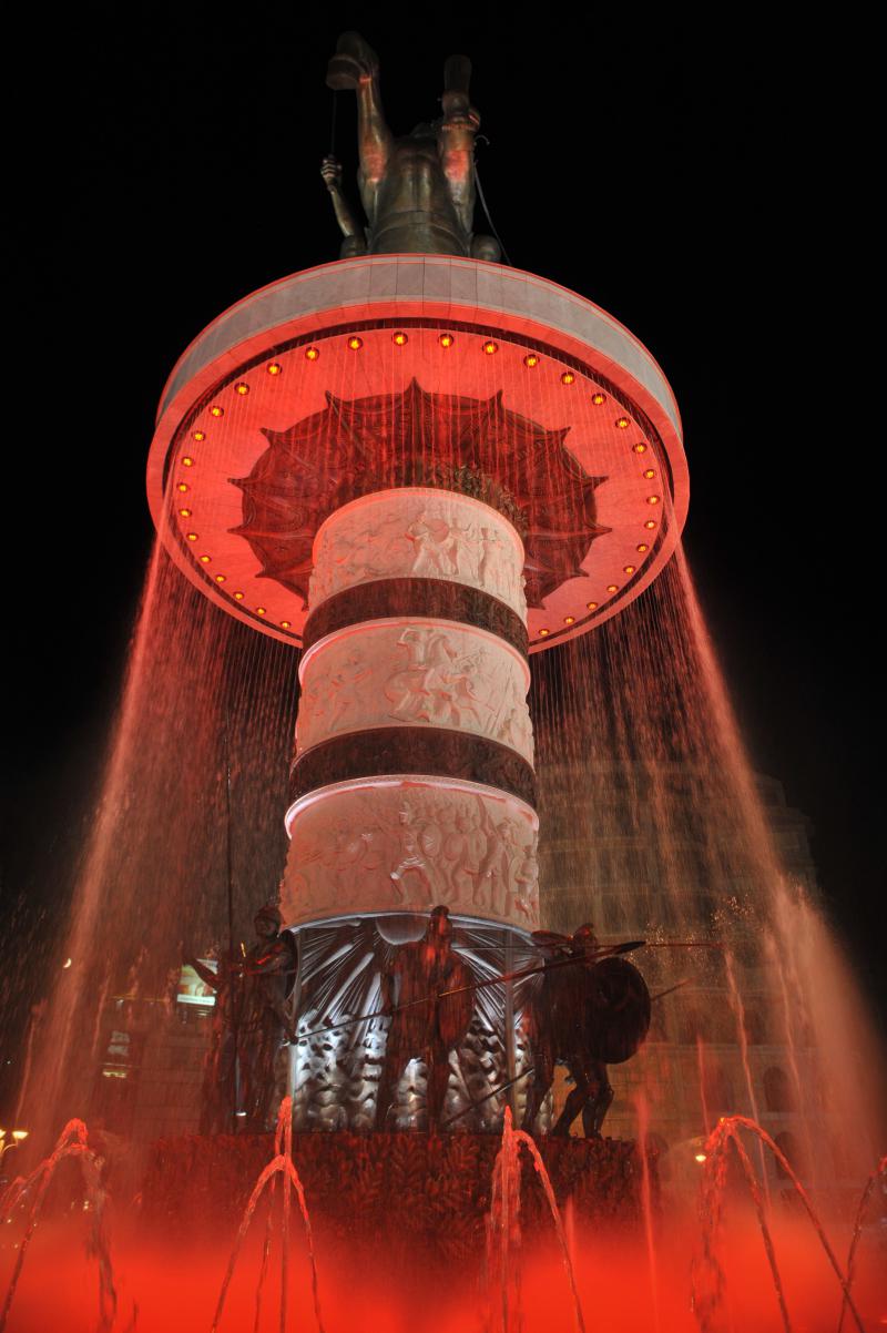 Skopje pomnik Aleksandra Wielkiego noc