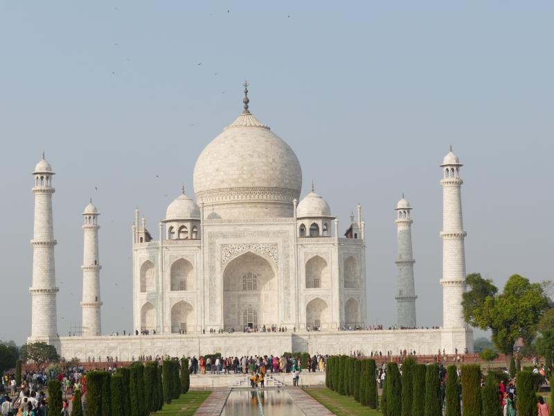 Taj Mahal. Hołd cesarza Szach Dżachana dla wiecznej miłości