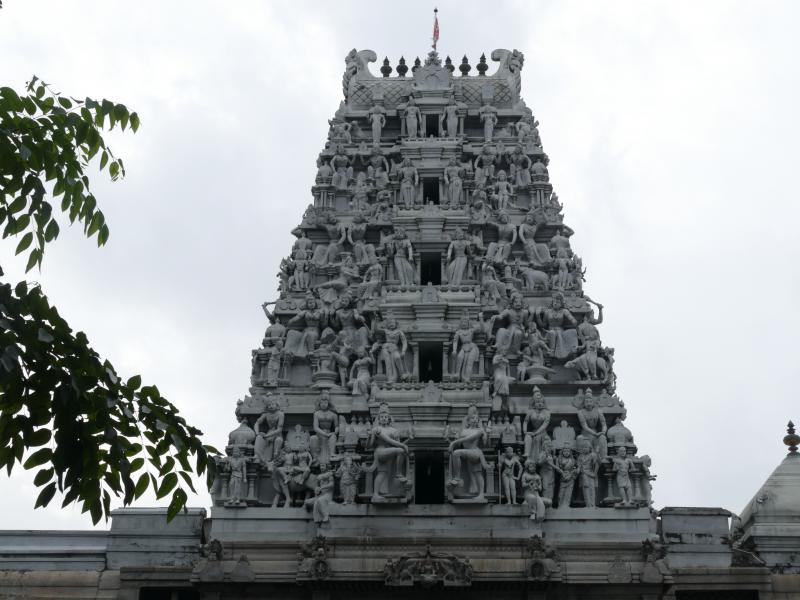 Fasada hinduistycznej świątyni Katiresan Kovil. Dzielnica Pettah, Colombo