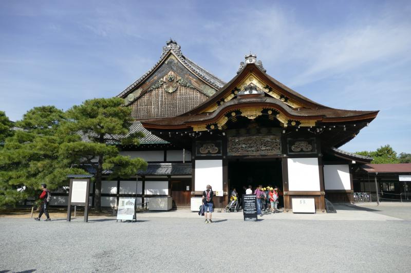Pałac Ninomaru – główna budowla zamku szogunów Nijo-jo w Kioto